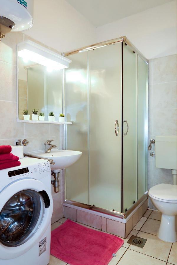Apartment Andrea - Rab102 By Interhome Barbat na Rabu Bagian luar foto