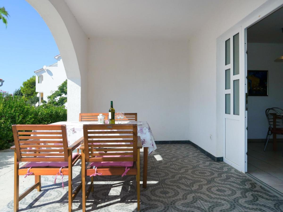 Apartment Andrea - Rab102 By Interhome Barbat na Rabu Bagian luar foto